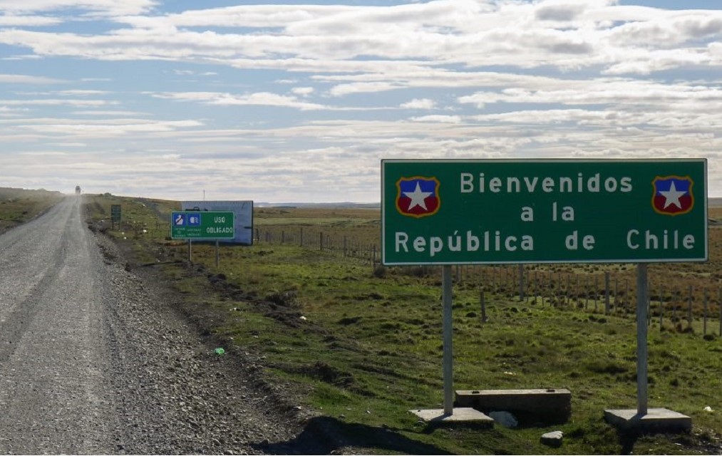 frontera terrestre de chile - Más de 50 mil niños extranjeros esperan por una visa definitiva en el país