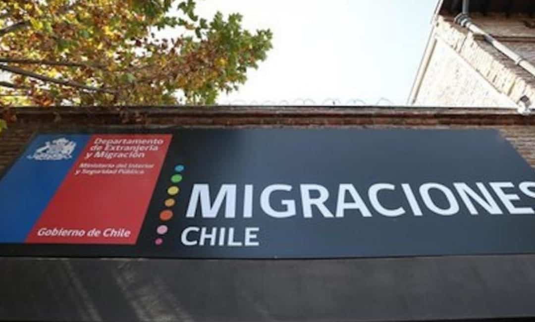 ¿Cómo regular mi situación migratoria en Chile? Paso a paso